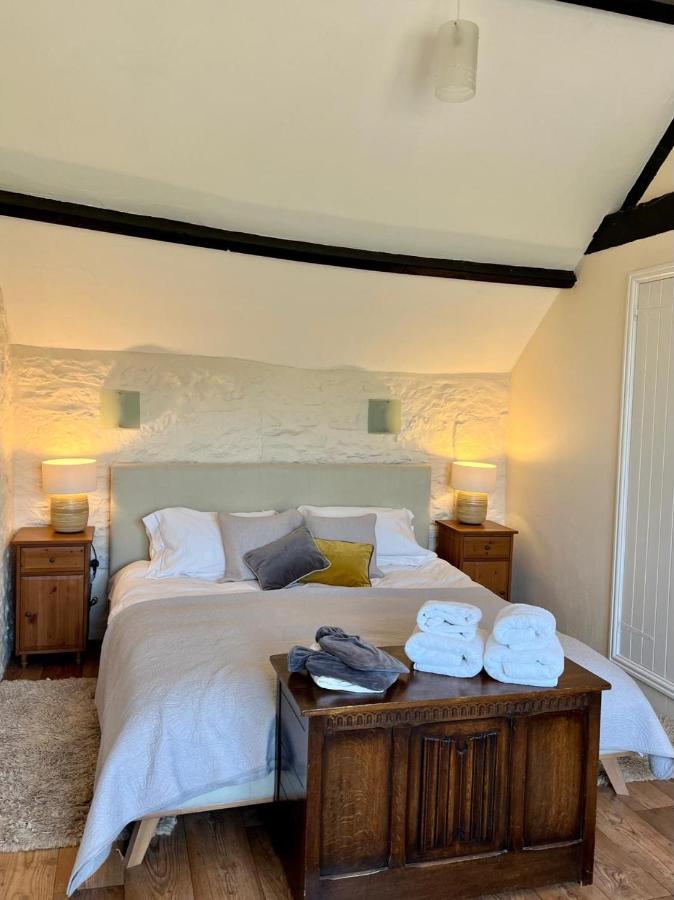 Norburton Hall Cottages Брайдпорт Екстериор снимка